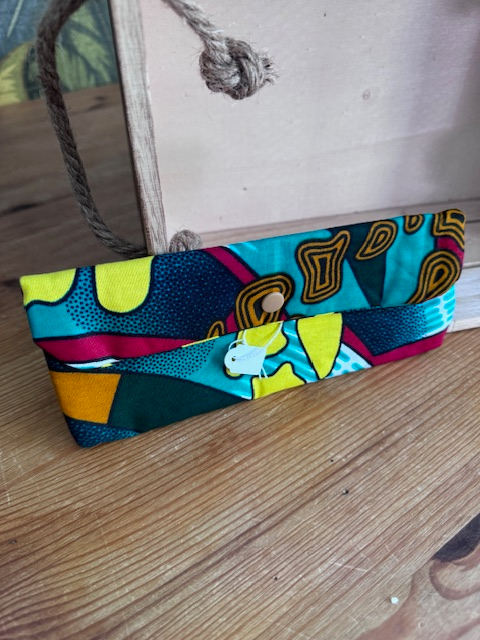 Etui à lunettes vert et jaune